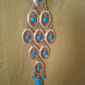 Vintage Gold Tone Necklace